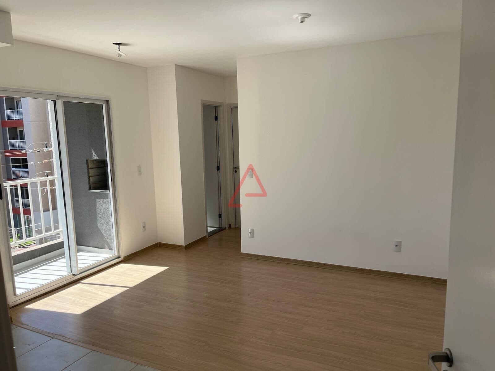 Apartamentos 2 quartos para Locação, 46,31m², R$1.000,00, Nova Saul, Londrina-PR