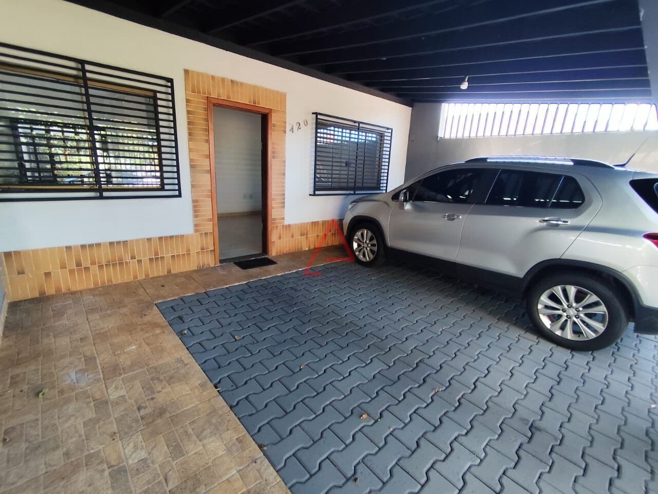 Casa com 3 quartos à venda, 85 m² por R$ 330.000,00, Jd. Portal dos Pioneiros, Londrina/PR