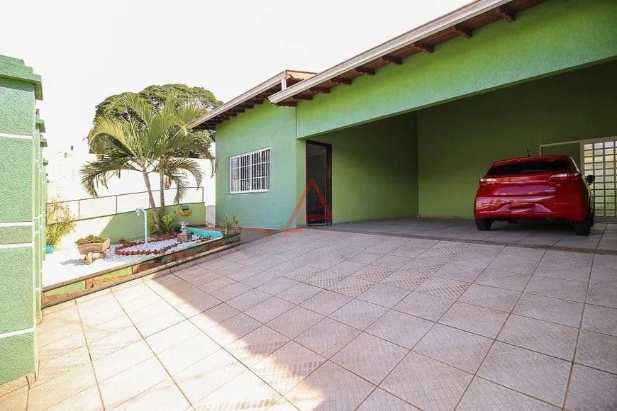 Casa com 4 Quartos (suíte), à Venda, 220m² por R$650.000,00, Vila Casoni, Londrina-PR