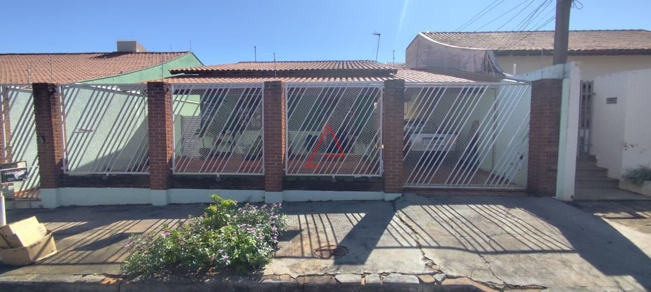 Casa com 2 Quartos à Venda, 128,36m² por R$500.000,00, São Pedro, Londrina-PR