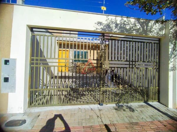 Casa Sobrado com 4 quartos (suíte) à venda, 135 m² por R$ 550.000,00, Portal de Versalhes 2 - Londrina/PR