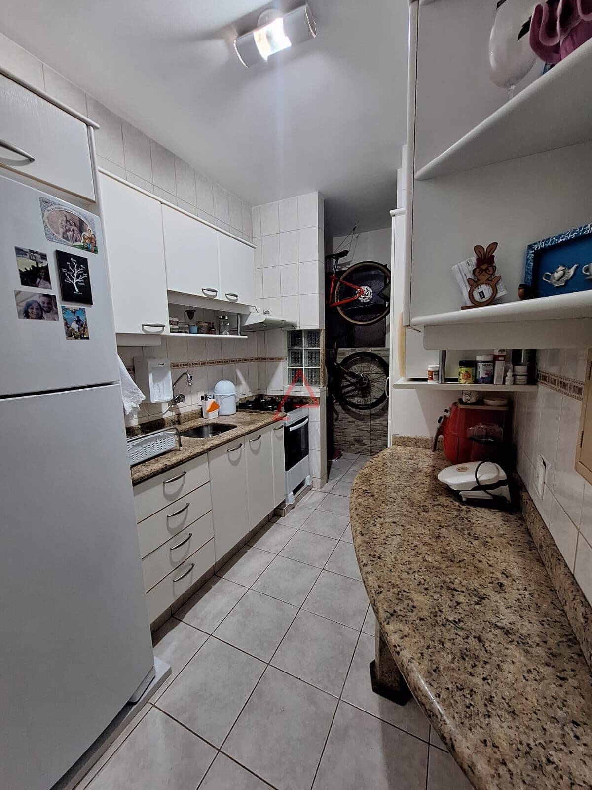 Apartamento com 3 quartos à Venda, 68m² por R$289.000,00, Amaro, Londrina-PR