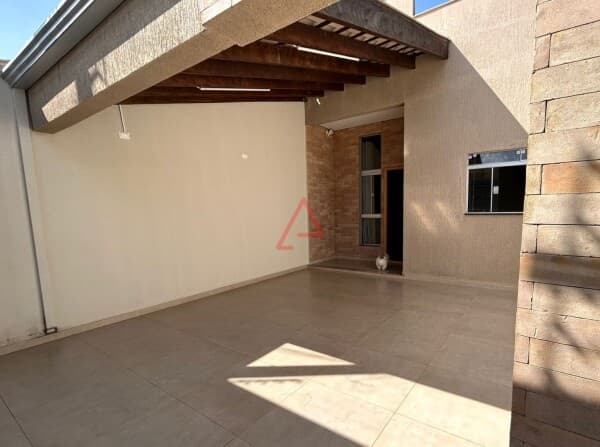 Casa com 3 quartos (suíte) à venda, 95m2 por R$ 580.000 - JD Columbia - Londrina/PR