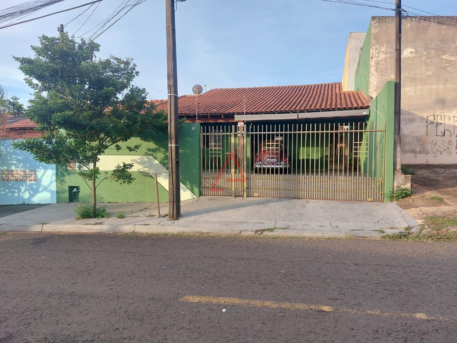 Casa com 3 quartos à Venda, por R$500.000,00, Jd. Athenas, Londrina-PR