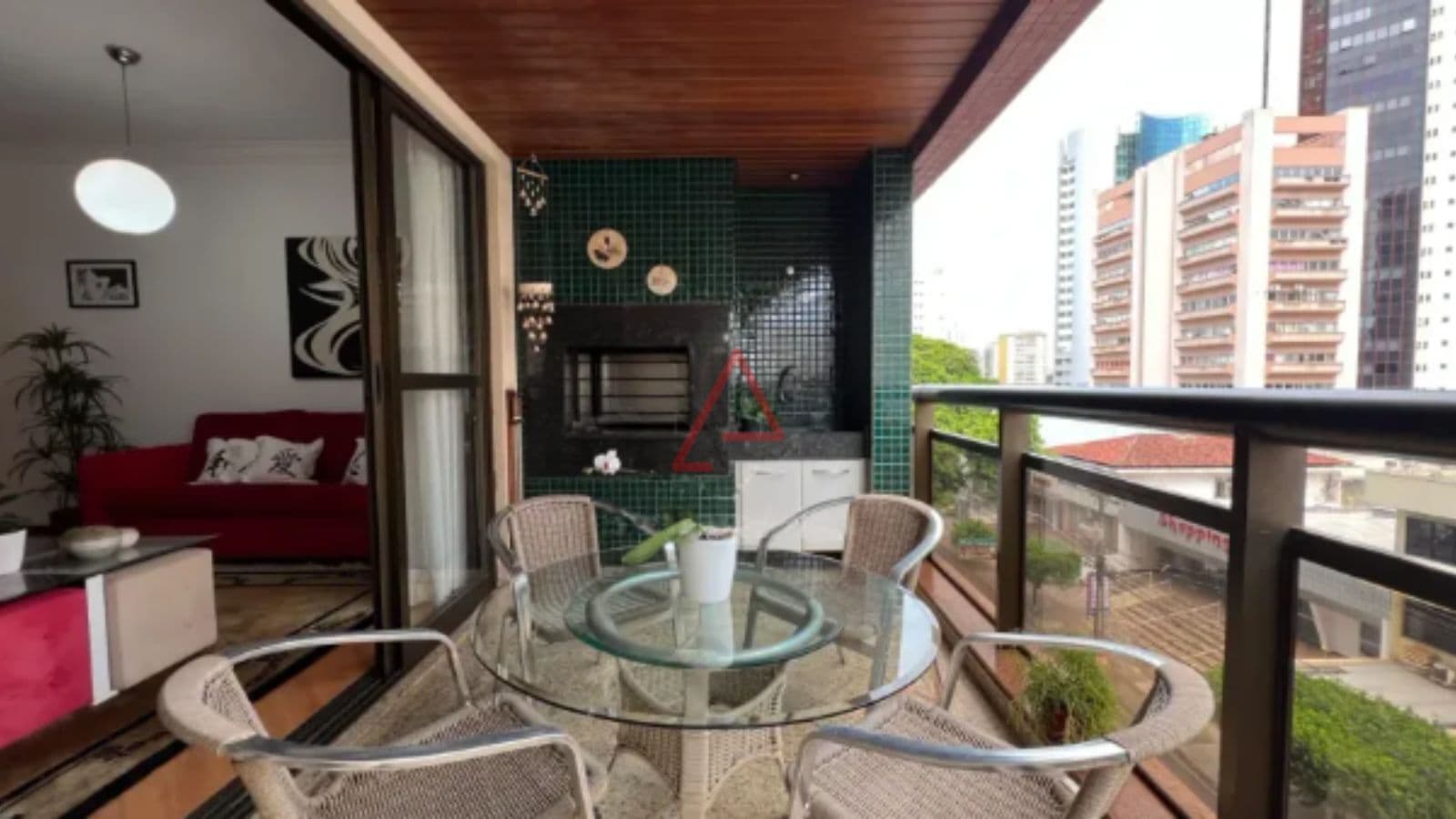 Apartamento com 3 Quartos (3 Suítes) à Venda, 164m² por R$ 1.200.000,00, Centro, Londrina-PR