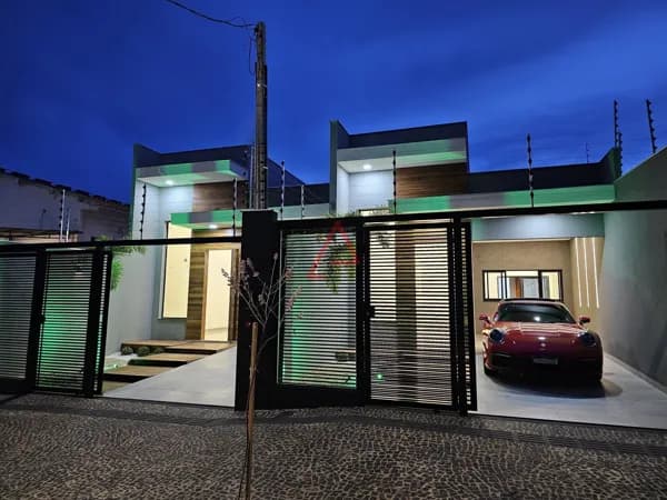 Casa com 3 Quartos à Venda, 135m² por R$650.000,00, Jd. Piza, Londrina-PR