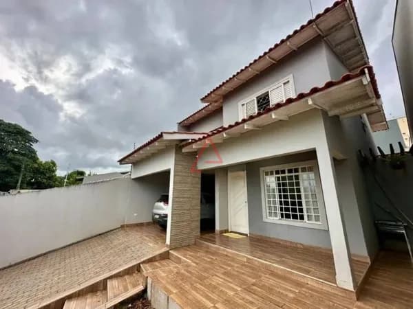 Casa com 3 quartos à venda, 189,13m² por R$690.000,00, Coroados, Londrina-PR