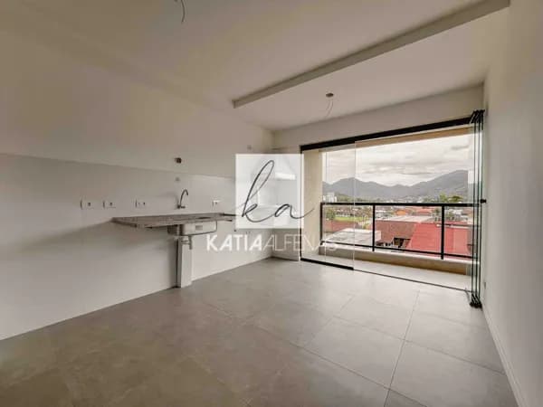 Apartamento em condomínio alto padrão