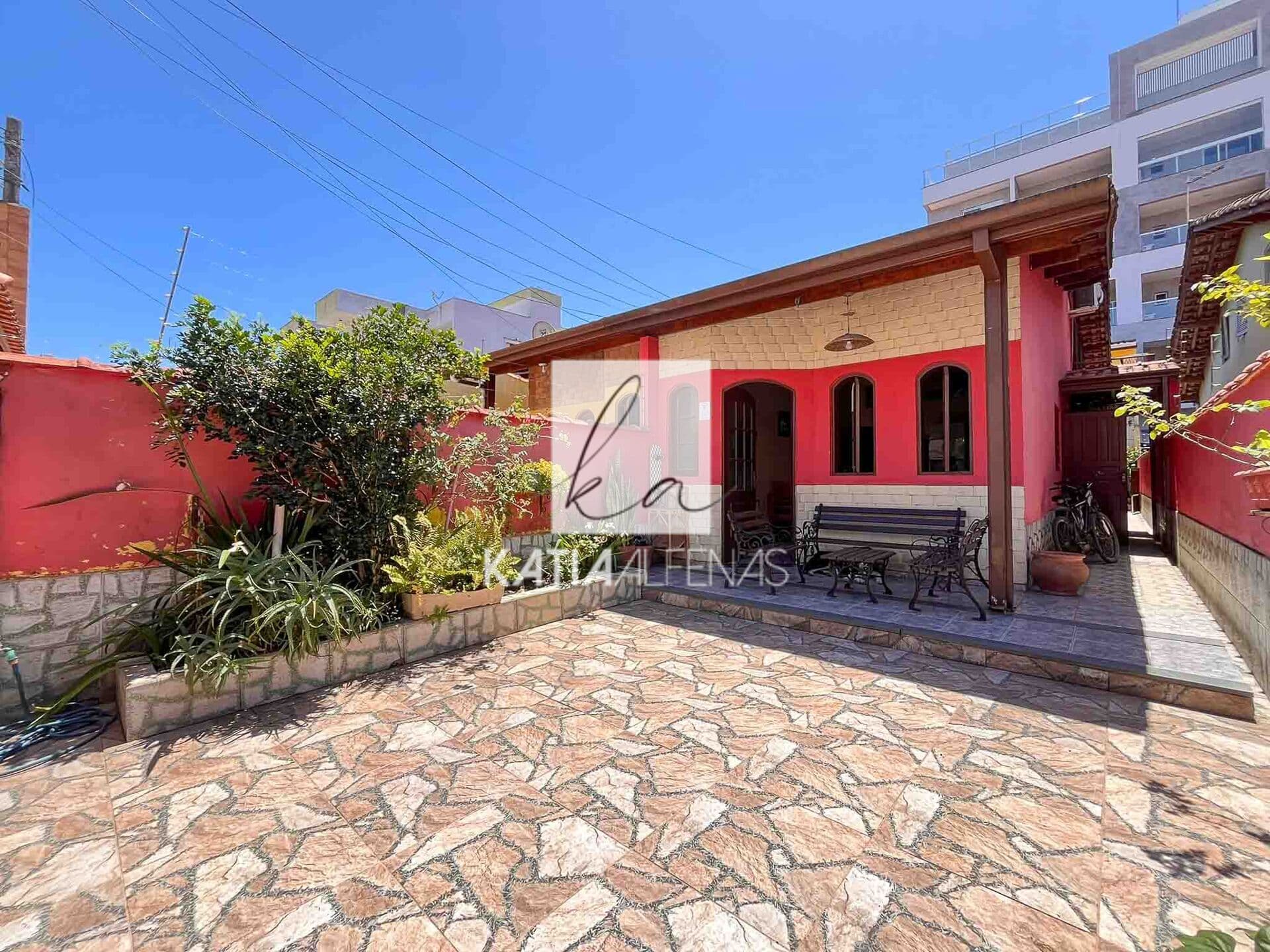 Casa Geminada | 3 Dormitórios mais edícula