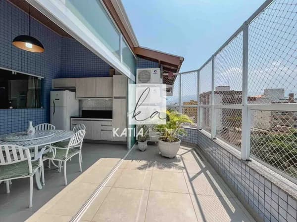 Cobertura Duplex Reformada | 103 m² privativos