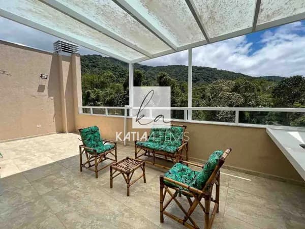 Cobertura 150m² | Vista montanhas e parcial do mar!