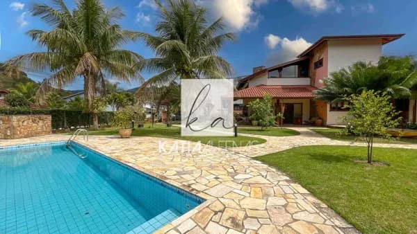 Casa em Condomínio fechado | Alto Padrão