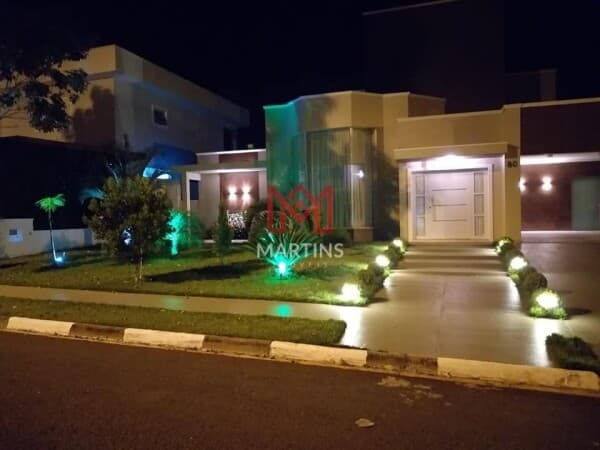 Casa com 3 dormitórios à venda, 304 m² por R$ 1.300.000,00 - Flora Ville - Boituva/SP