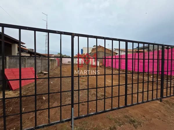 OPORTUNIDADE NO CENTRO DE BOITUVA!!