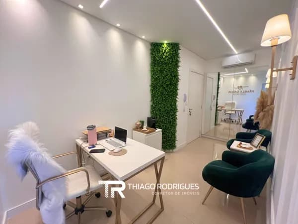 Sala Comercial Mobiliada à Venda no Centro de Canoas