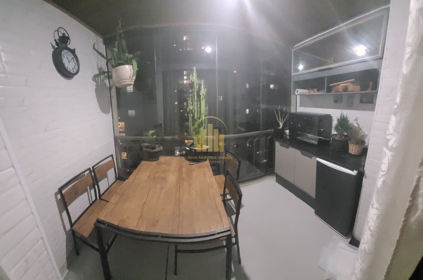Apartamento em São Paulo - Vila Regente Feijó