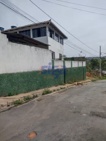 Casa Padrão bem localizada no bairro Lagoa de Santo Antônio - Pedro Leopoldo/MG