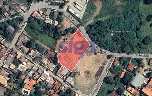 Terreno de 3.304m²