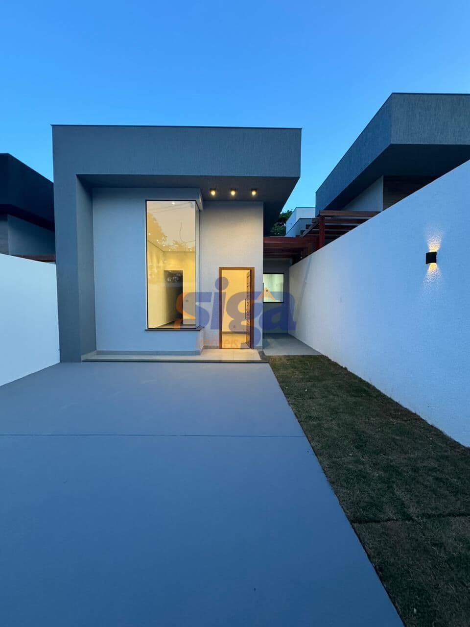 Excelente Casa recém construída