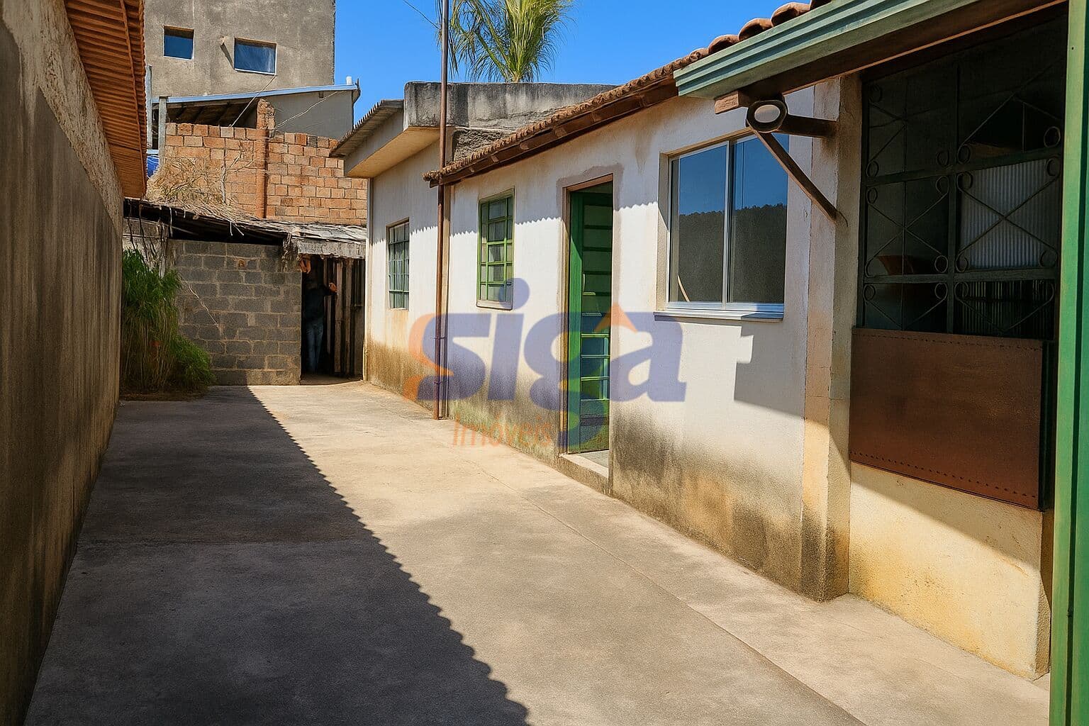 Casa em Conjunto Habitacional Marieta Batista Sales, Pedro Leopoldo/MG