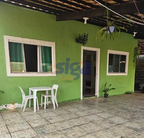 Casa com 6 kitnets