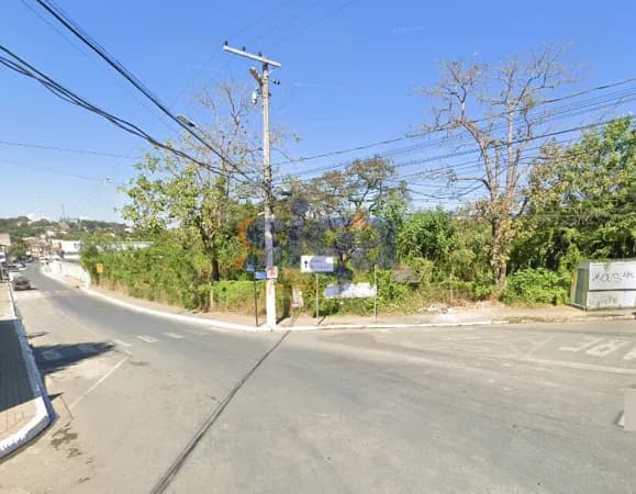 Lote/Terreno em Confins - Centro