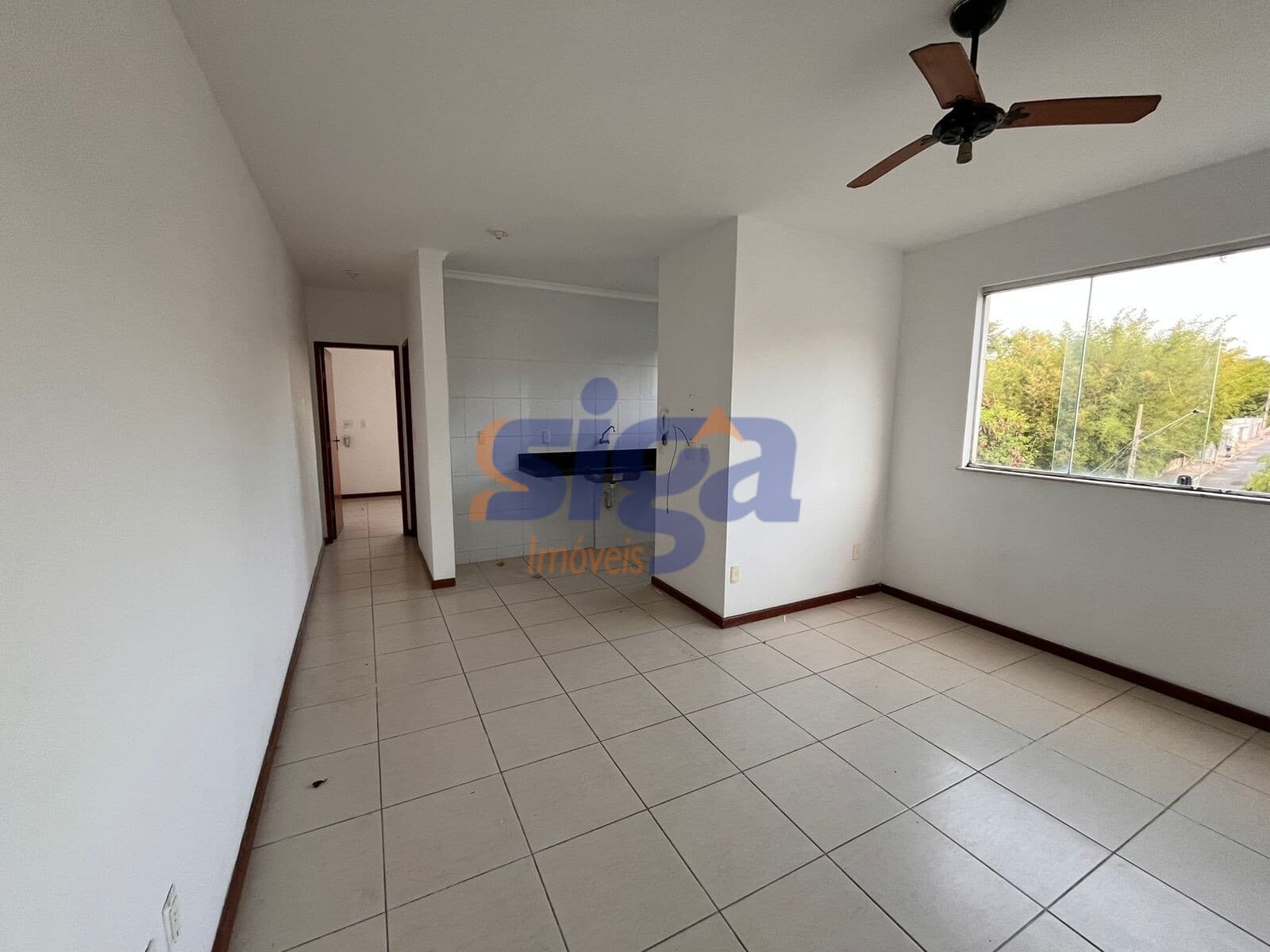 Casa Padrão bem localizada no bairro Magalhães-Pedro Leopoldo/MG