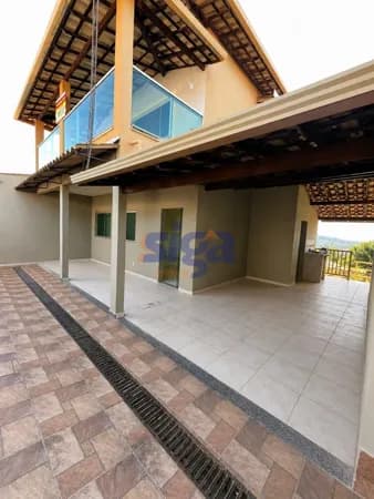 Casa em Pedro Leopoldo - Santa Tereza