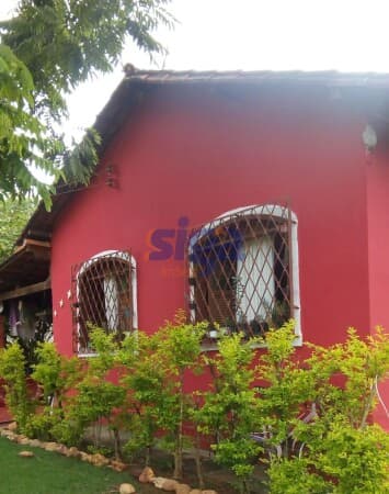Sítio bem localizado