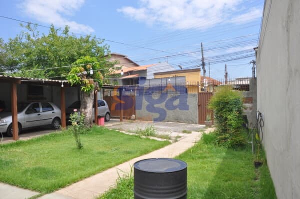 Casa em Pedro Leopoldo - Centro