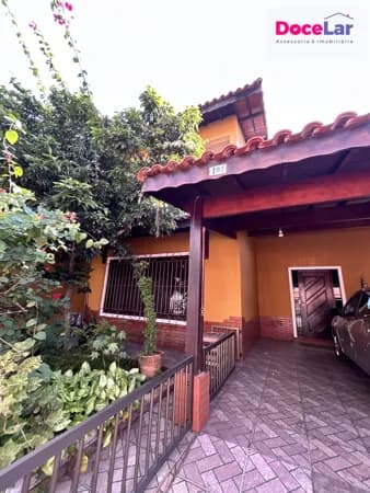 Sobrado com edícula 3 dormitórios sendo 1 suíte