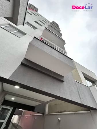 Apartamento 2 dormitórios sendo 1 suíte