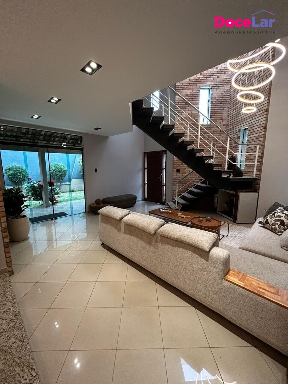 Sobrado alto padrão 3 dormitórios sendo 1 suíte 295m² R$1.537.000,00 - Jordanópolis - São Bernardo do Campo/SP