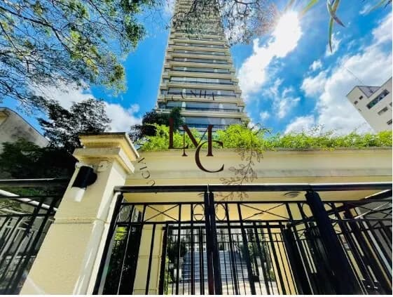 Apartamento Alto Padrão no Sumaré - 215 m², 3 suítes, 4 banheiros, lavabo, 4 vagas com depósito