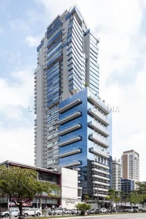 Apartamento à Venda no Itaim/Vila Nova Conceição - 80 m², 2 dorms. (1 suíte), 2 banheiros, 2 vagas - Mobiliado