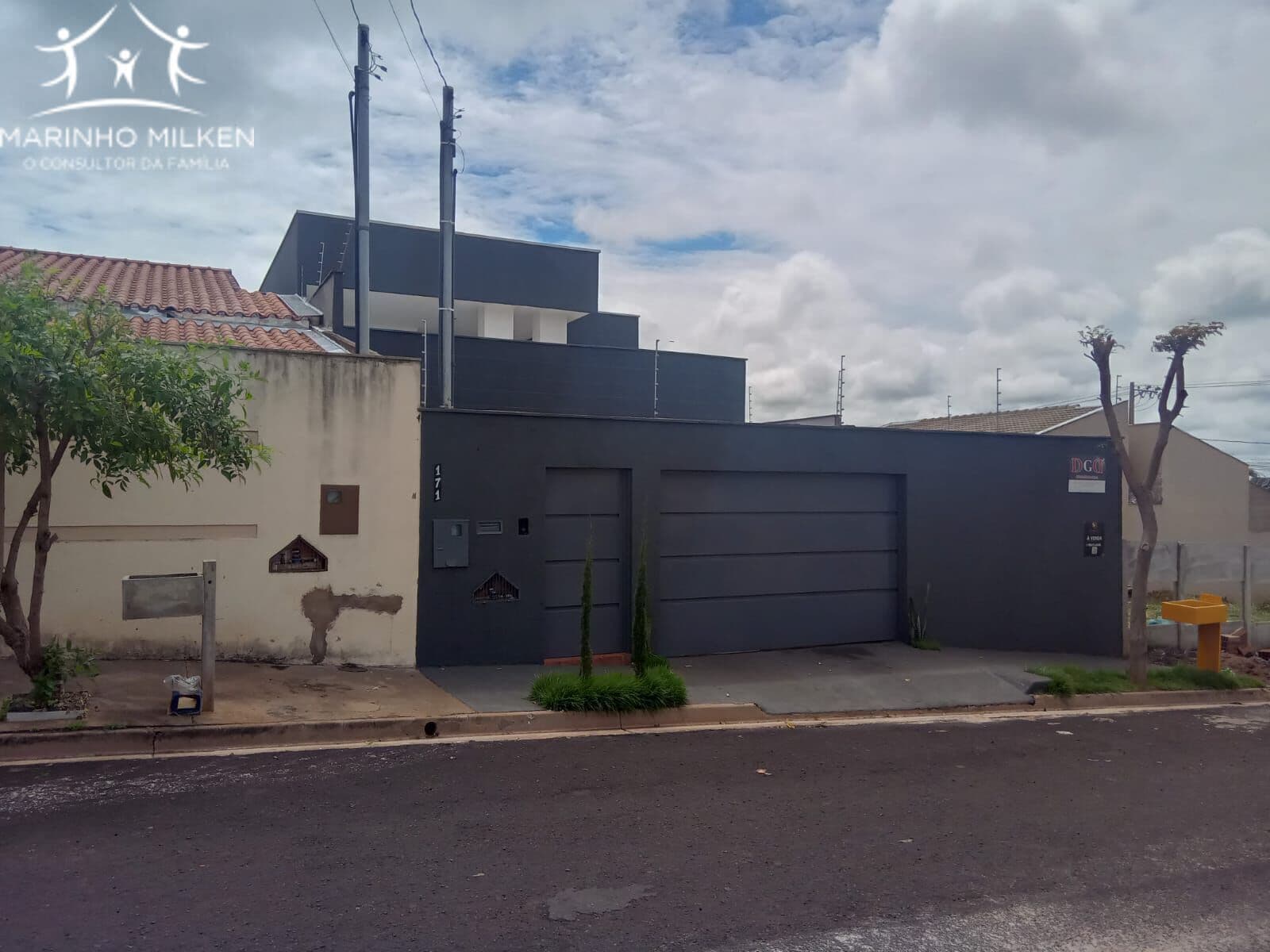 Casa em Uberlândia - Jardim Holanda