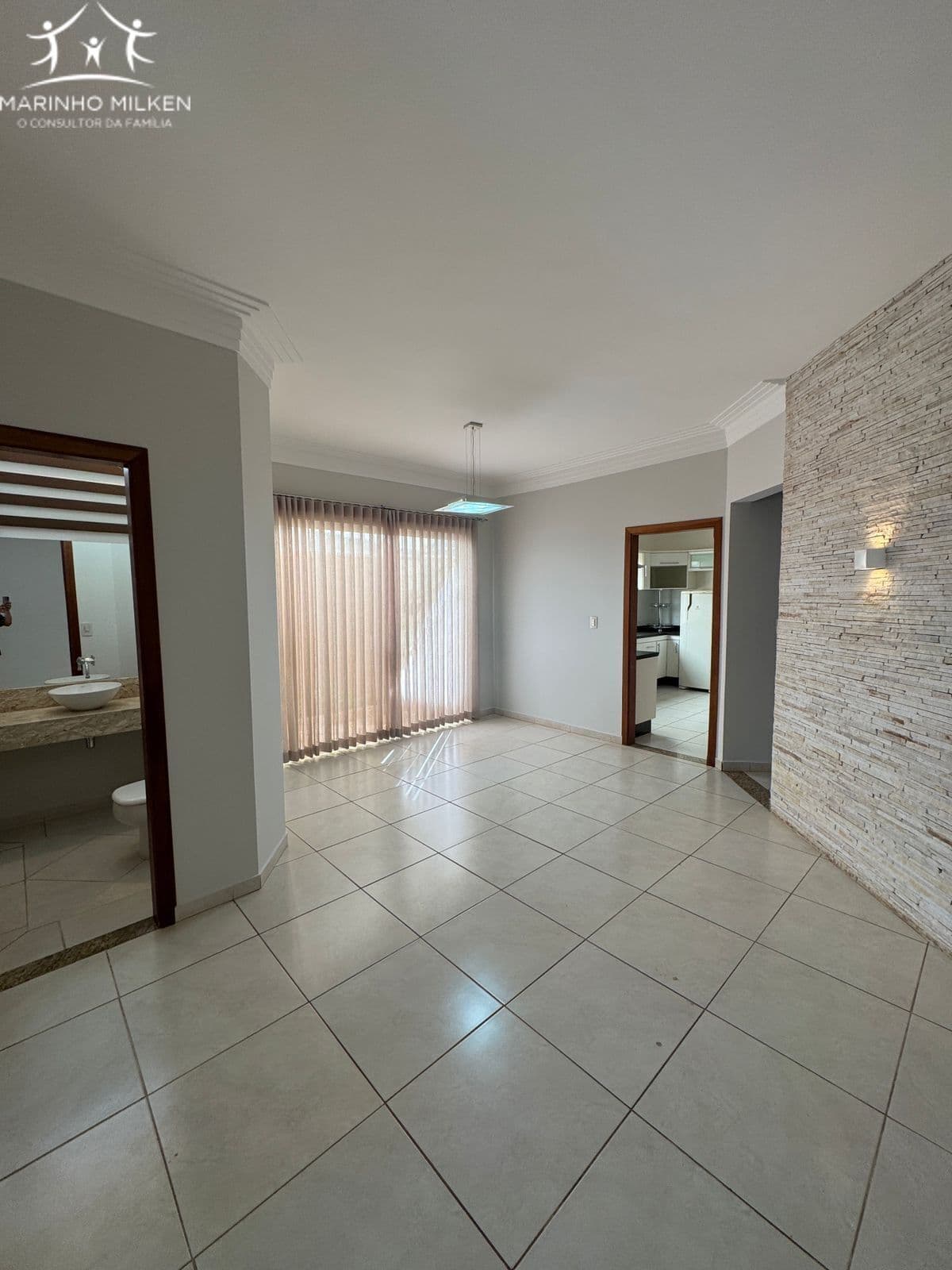 Casa de Condomínio em Uberlândia - Jardim Inconfidência