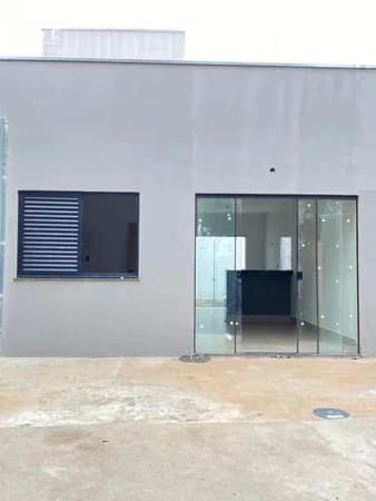 Casa Linear para Venda em Jardim das Palmeiras Uberlândia-MG