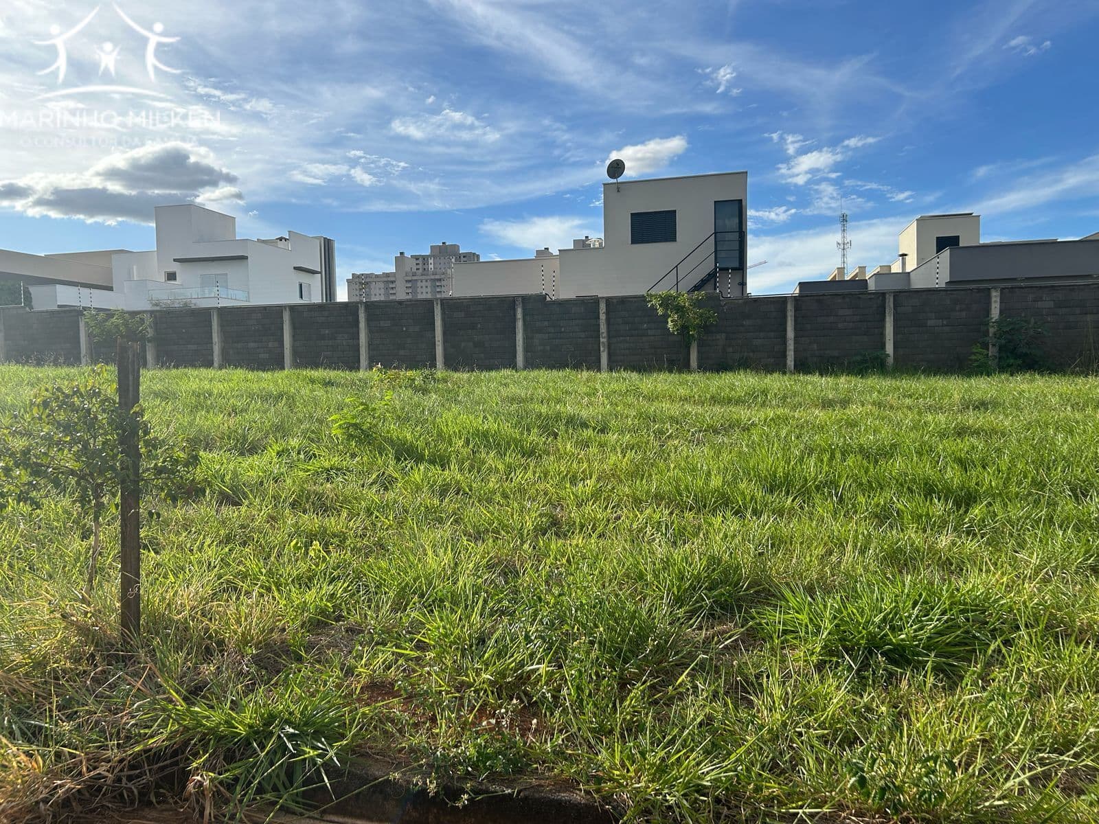 Lote/Terreno em Uberlândia - Laranjeiras