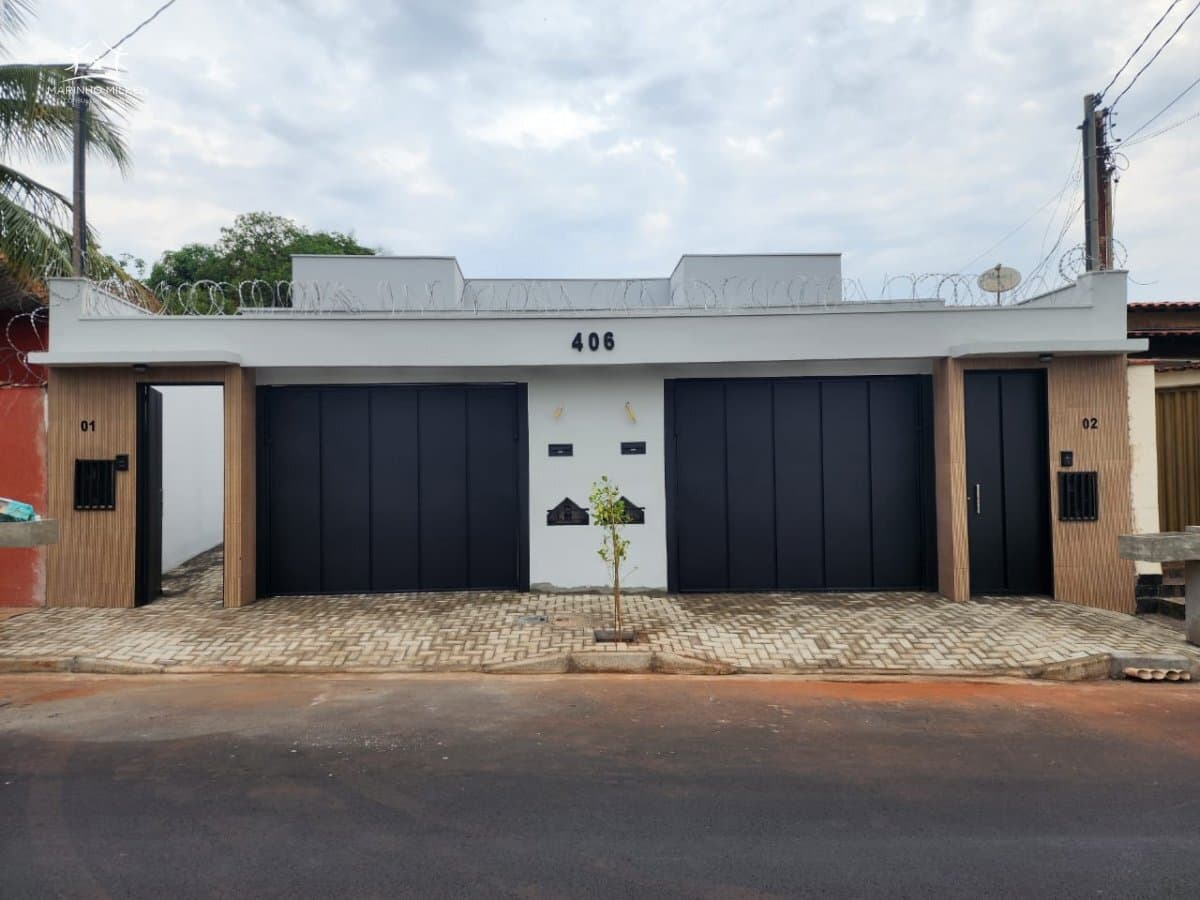 Casa Térrea para Venda em Vigilato Pereira Uberlândia-MG