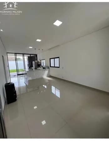 Casa em Uberlândia - Jardim Karaíba