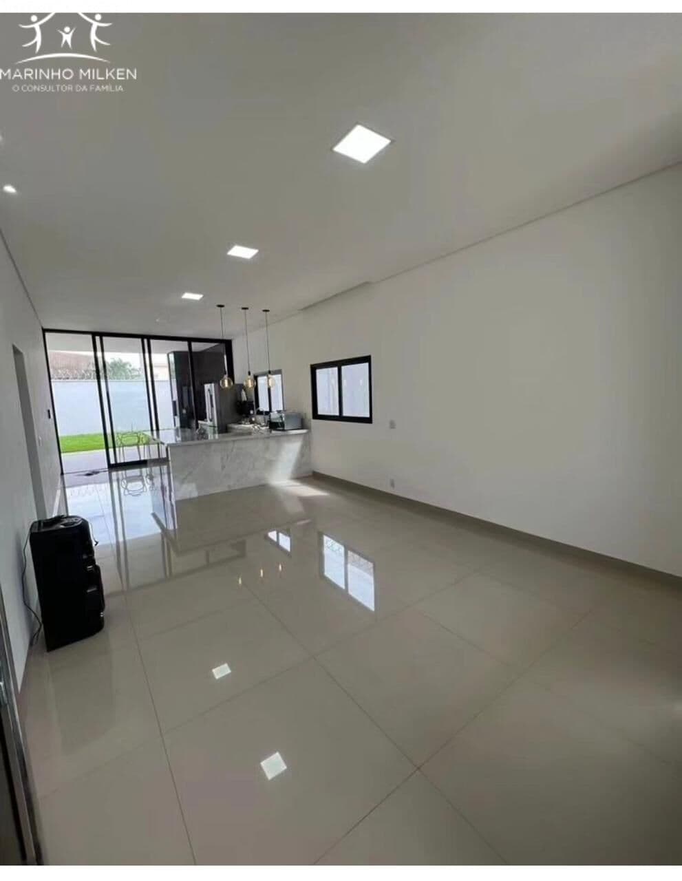 Casa em Uberlândia - Jardim Karaíba