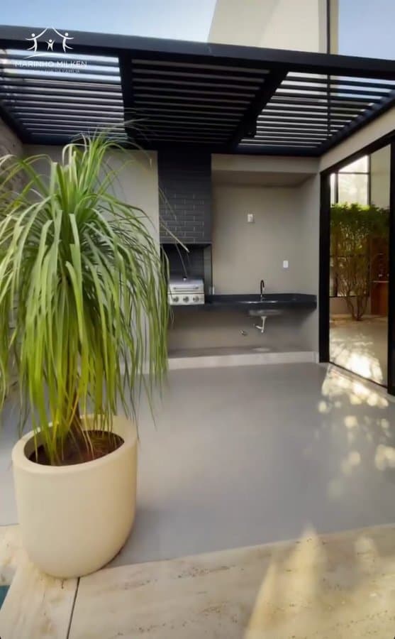 Casa em Condomínio para Venda em Nova Uberlândia Uberlândia-MG