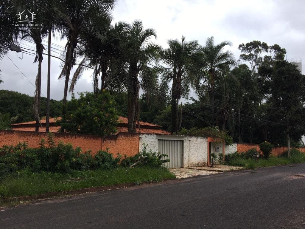 Área Residencial/Comercial para Venda em Chácaras Tubalina Uberlândia-MG