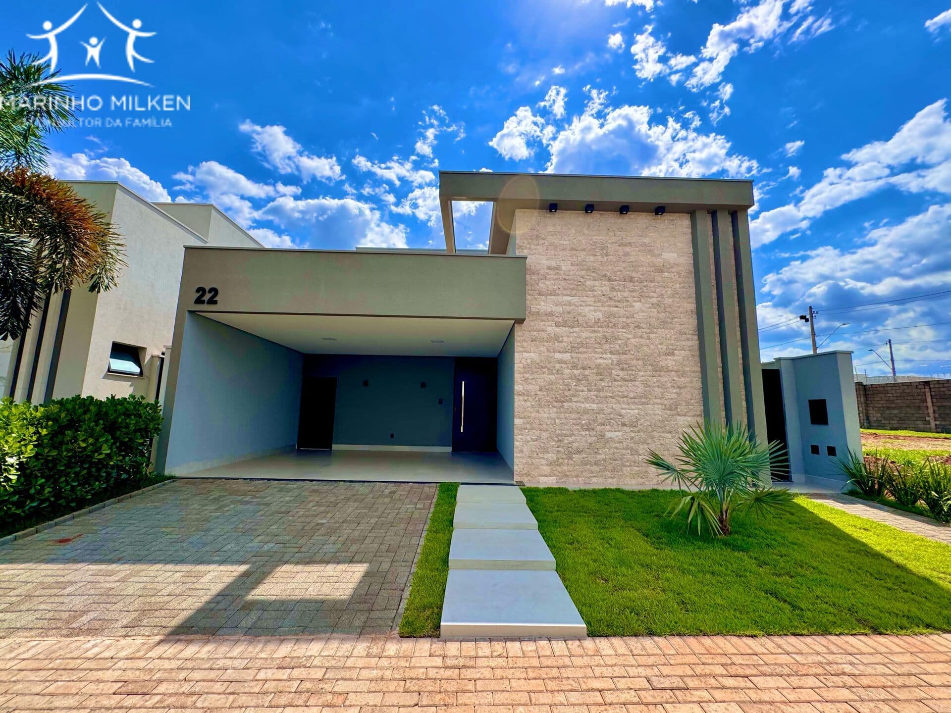 Casa de Condomínio em Uberlândia - Laranjeiras
