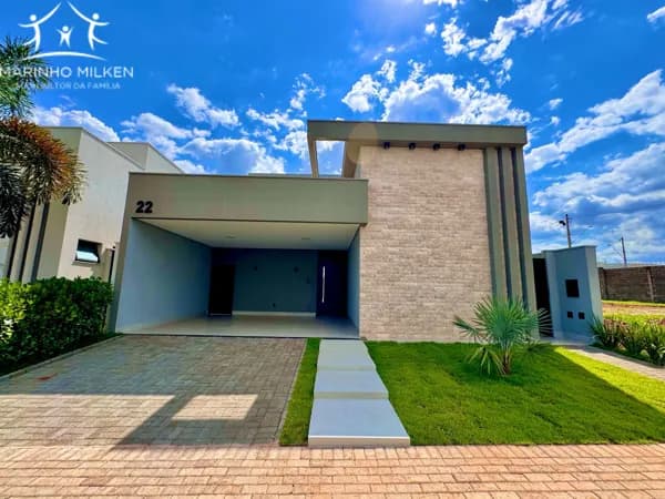 Casa de Condomínio em Uberlândia - Laranjeiras