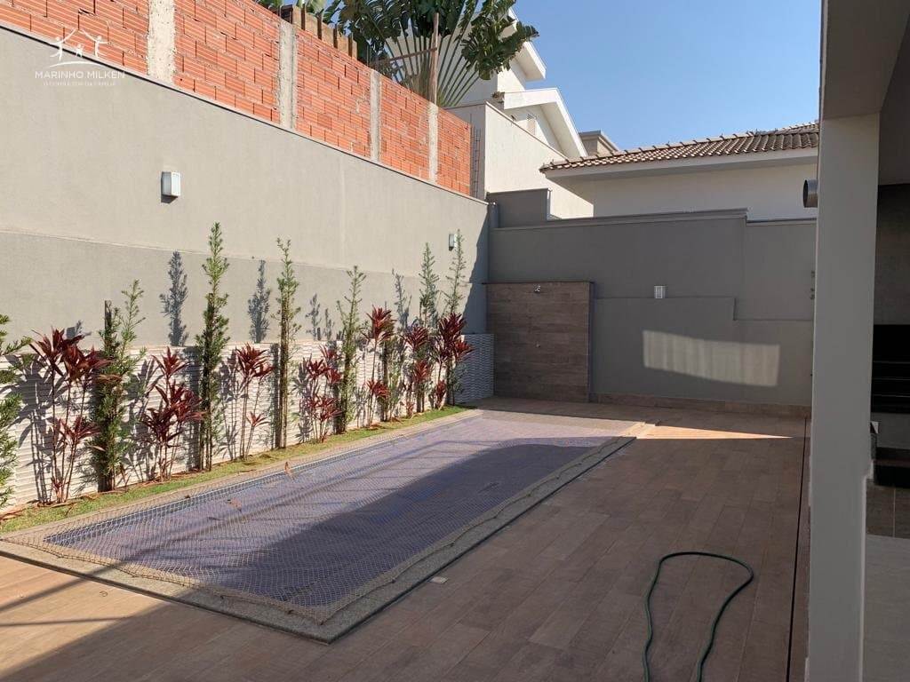 Casa em Condomínio para Venda em Nova Uberlândia Uberlândia-MG