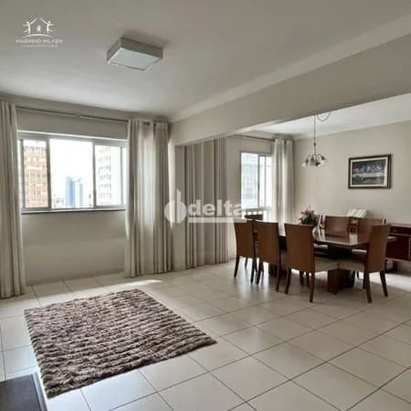 Apartamento Alto Padrão para Venda em Centro Uberlândia-MG