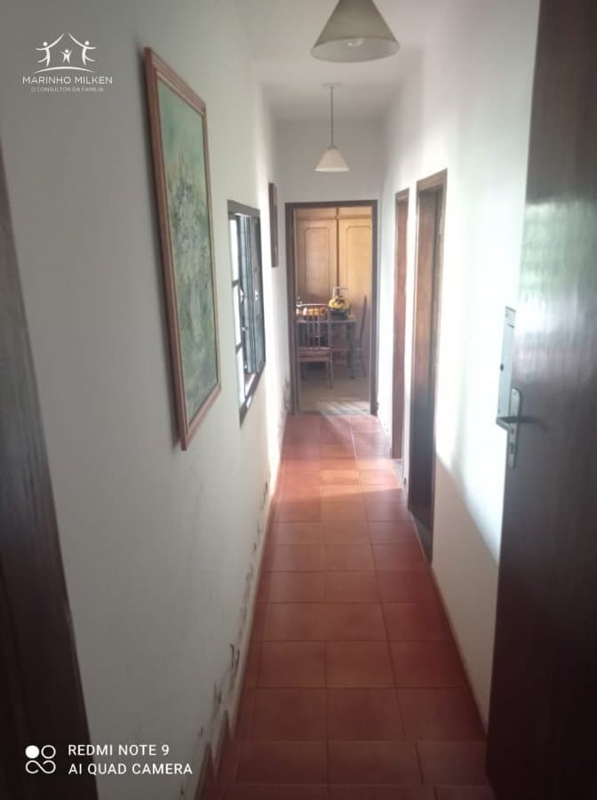 Casa Linear para Venda em Tabajaras Uberlândia-MG