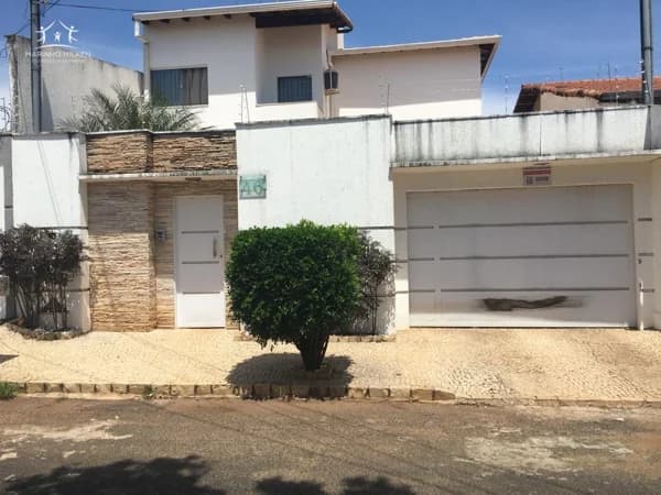 Sobrado Alto Padrão para Venda em Jardim América I Uberlândia-MG
